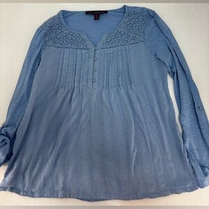 Gloria‎ Vanderbilt Blue Crochet Lace Top M Long Sleeve Boho Casual Blouse